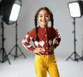 Load image into Gallery viewer, KNITTED CARDIGAN
